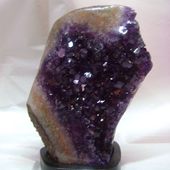 Uruguay Minerals. Marcos Lorenzelli S.R.L. Amethyst Cut Bases