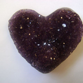 Uruguay Minerals. Marcos Lorenzelli S.R.L. Amethyst Hearts